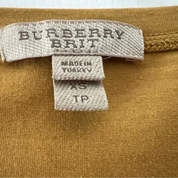 Burberry Top - Picture 3 of 5
